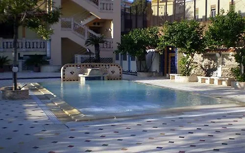 Hotel Terme Acqua Grazia タオルミーナ 4*,